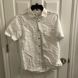 Old Navy Everyday short sleeve button down